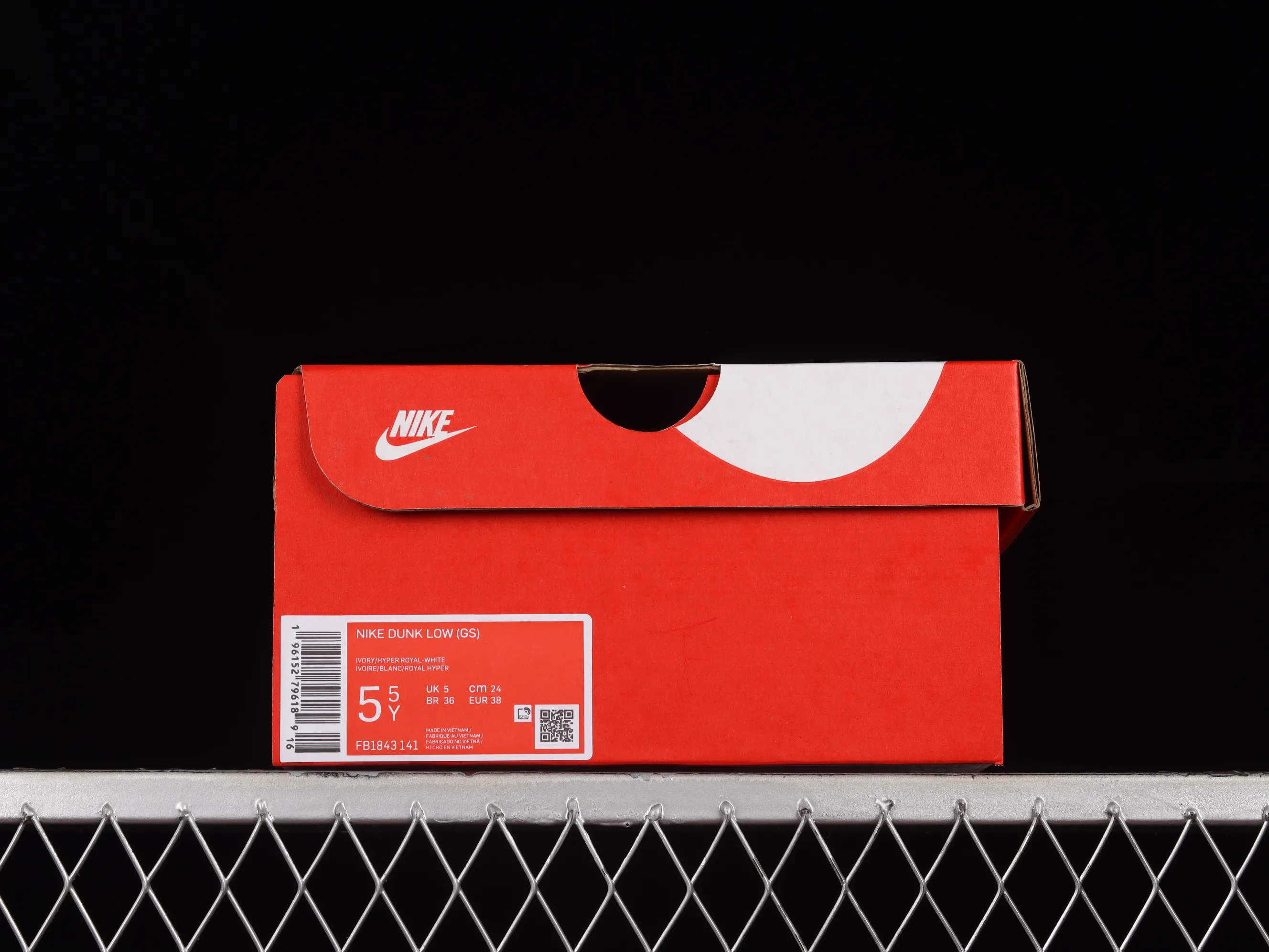 All categories Nk SB Dunk series Nk SB Dunk Low low-top sneakers F version Nk Dunk Low sea salt blue color SB smashed backboard fashion casual sneakers FB1843-141